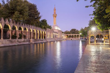 Balikligol, Sanliurfa / Türkiye. Balikligol Camii (Balık Gölü )