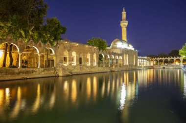 Balikligol, Sanliurfa / Türkiye. Balikligol Camii (Balık Gölü )