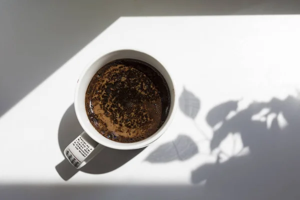 Blick Von Oben Auf Die Tasse Kaffee Nahaufnahme Kaffeetasse Befindet — Stockfoto