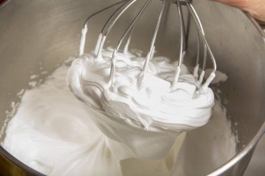 Bir blender merinque yapma süreci.