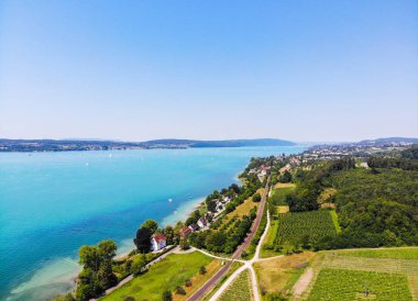 Bodensee-Konstanz Gölü'nün havadan görünümü. Meersburg, Ube arasında