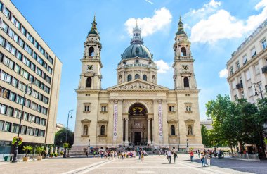 Szent Istvan (St Stephen) Bazilika Budapeşte, Macaristan. Metin o