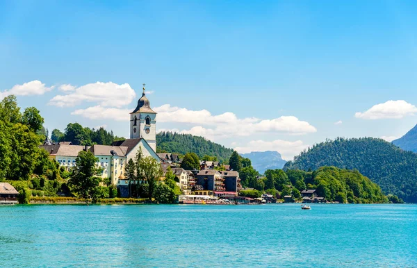 Sankt Wolfgang im Salzkammergut, Wolfgangsee, Áustria — Fotografia de Stock