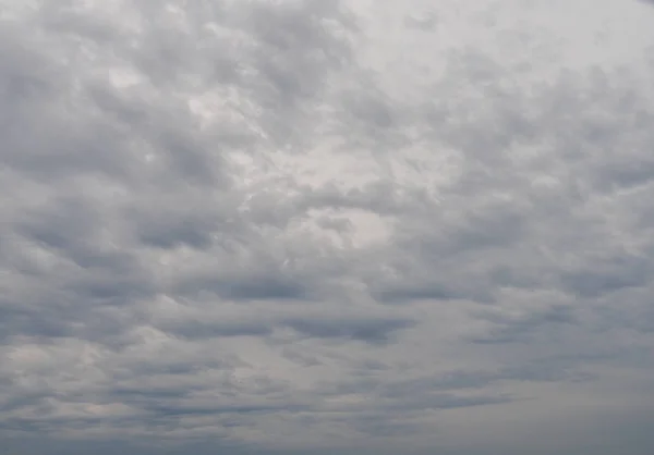 Сіре Небо Покрите Хмарними Щільними Хмарами Сірий День Небо Пейзаж — стокове фото