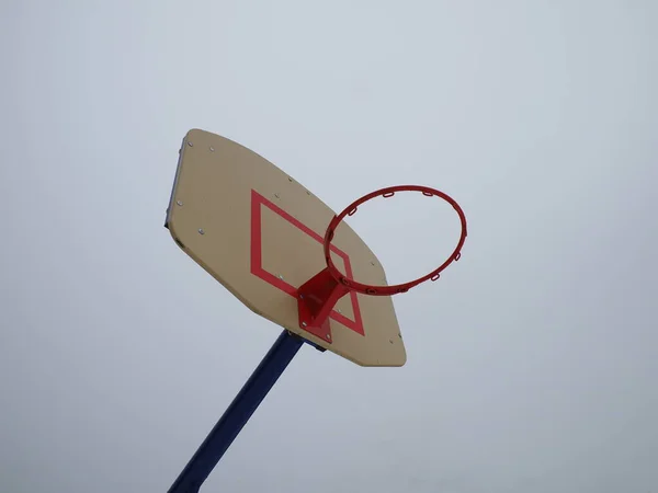 Bílá Basketbalová Deska Červeným Košem Bez Mřížky — Stock fotografie