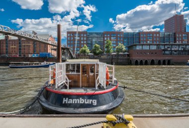 Hamburg, Almanya - 30 Haziran 2018: Hamburg'un Depo bölgesi (Speicherstadt), Almanya. 