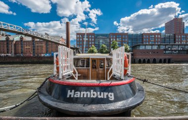 Hamburg, Almanya - 30 Haziran 2018: Hamburg'un Depo bölgesi (Speicherstadt), Almanya. 