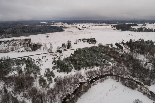 Vista Aérea Bosque Invierno Campos Río Cubierto Nieve Panorama —  Fotos de Stock