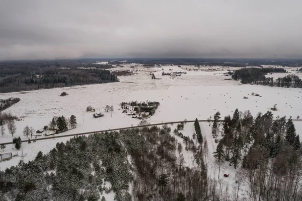 Vista Aérea Bosque Invierno Campos Río Cubierto Nieve Panorama —  Fotos de Stock