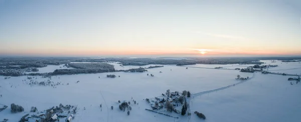 Hava Güzel Bir Gün Batımı Görünümünde Kış Orman — Stok fotoğraf