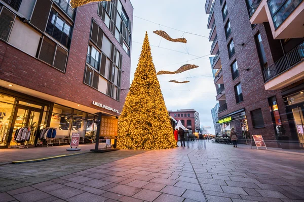 Gouden Kerstboom Hamburg Duitsland — Stockfoto