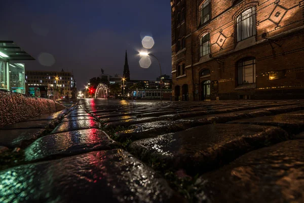 Hamburg Alemanha Julho 2018 Bairro Hamburgo Speicherstadt Noite Belos Reflexos — Fotografia de Stock