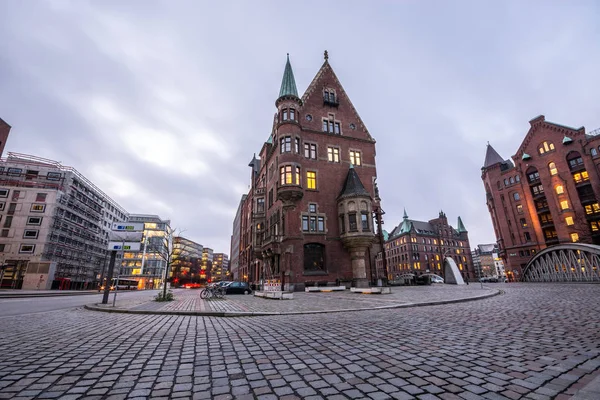 Hamburg Alemania Julio 2018 Distrito Almacenes Hamburgo Speicherstadt Por Noche — Foto de Stock