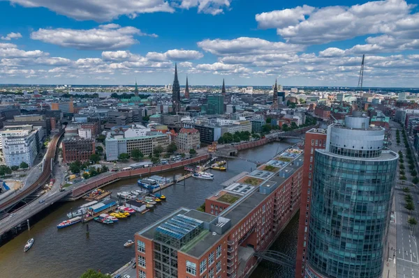 Luftaufnahme Des Erstaunlichen Hafens Von Hamburg Deutschland Boote Schiffe Und — Stockfoto