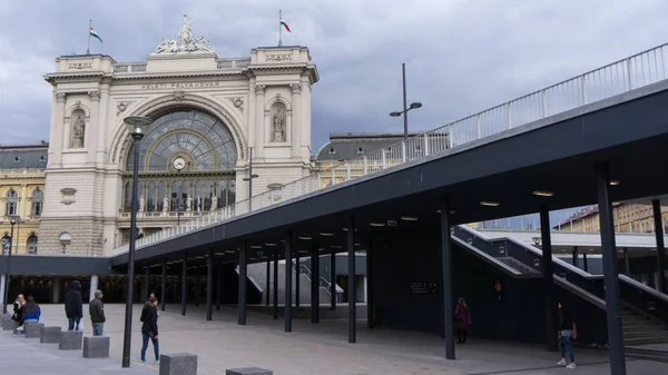 Budapeşte, Macaristan 03 15 2019 . Keleti Tren İstasyonu Budapeşte'nin en işlek tren istasyonudur — Stok fotoğraf