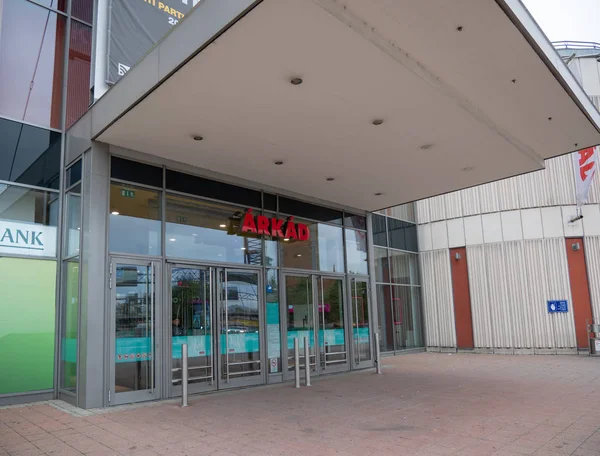 Gyor Hungary 05 12 2019 Entrada al centro comercial Arkad en Gyor — Foto de Stock