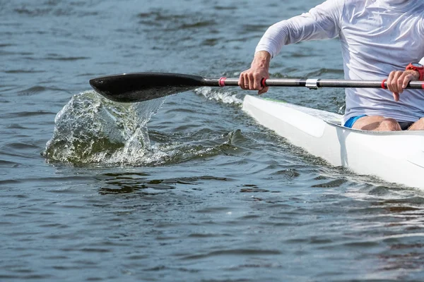 Photo Une Partie Kayak Avec Une Pagaie Une Rameuse — Photo