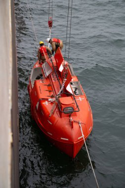 Vladivostok, Rusya Federasyonu - ebilmek 18-th, 2017: bir Návod tekneye Çukotka artı gemisinden kökenli.