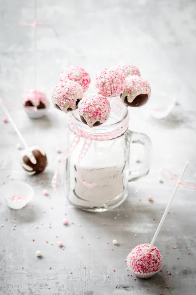 Whitw Och Rosa Cake Pops Mason Jar — Stockfoto