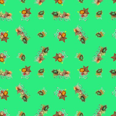 Kusursuz bir şablon, süslemeli süpermarket sepetleri ve tatil oyuncakları yeşil arka planda kaotik bir şekilde izole edilmiş..