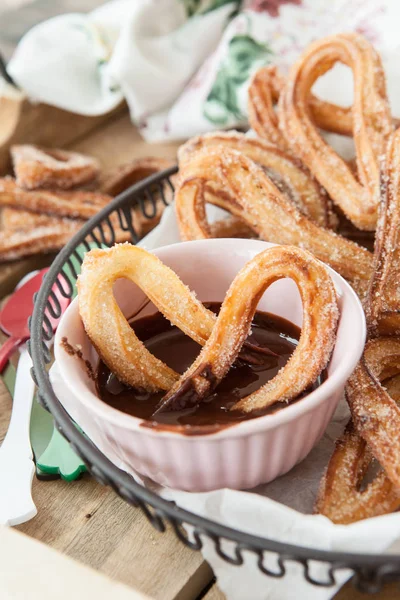 Deliziosi Churros Fritti Con Cannella Zucchero — Foto Stock