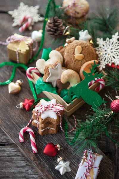 Variedade Biscoitos Natal Decorações Festivas — Fotografia de Stock