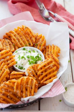 Daldırma ile gevrek waffle kızartması