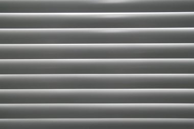 Perde arka odasında kanıt lamba koruma güneş.