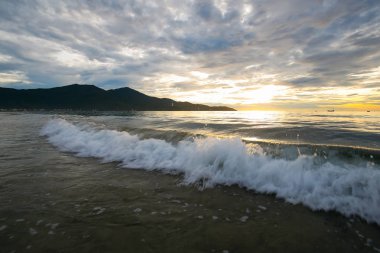 Sabah güzel Da Nang plaj - Vietnam Manzara