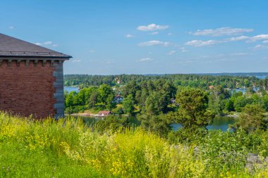 Stockholm takımadalarında panorama. İsveç doğasının fotoğrafı. İskandinavya. Kuzey Avrupa.