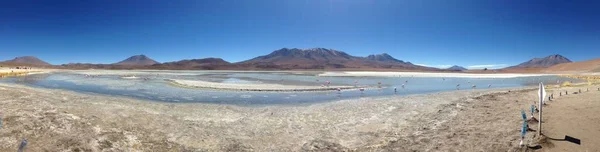 Salar de Uyuni, amid the Andes in southwest Bolivia — Stock Photo, Image