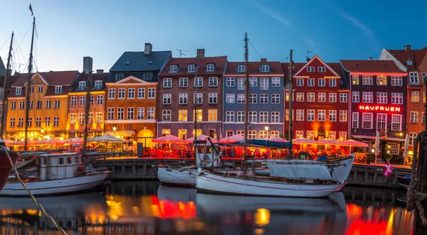 Copenhaga cidade e canal Nyhavn na Dinamarca — Fotografia de Stock
