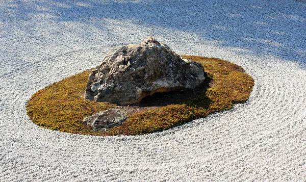 Quioto templos lanternas e jardins japoneses no Japão — Fotografia de Stock