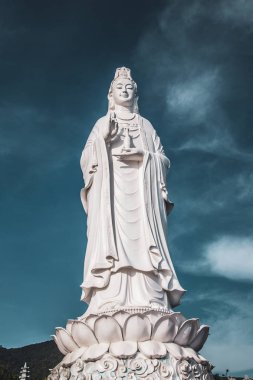 Da Nang, Orta Vietnam'daki Lady Buddha heykeli