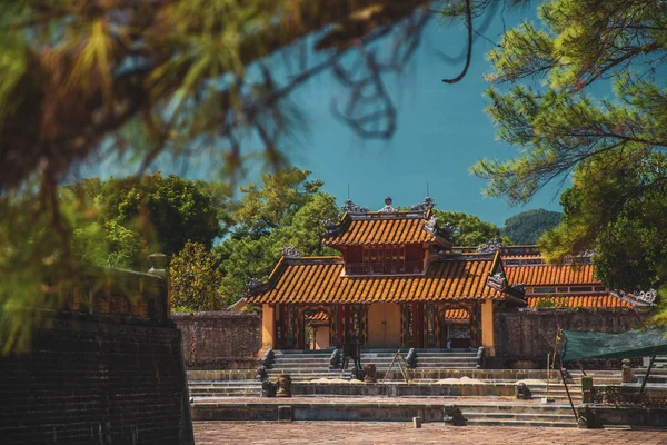 Hue imperial palace and Royal Tombs in Vietnam — Stock Photo, Image