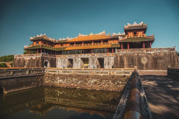 Hue imperial palace and Royal Tombs in Vietnam — Stock Photo, Image