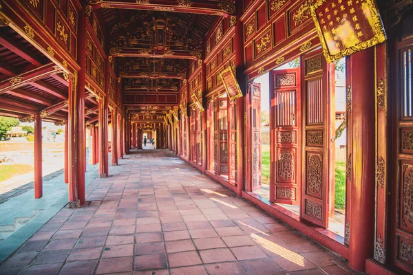 Hue imperial palace and Royal Tombs in Vietnam — Stock Photo, Image