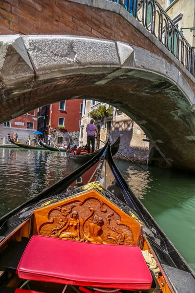 Views of streets and canals in Venice Italy — Stock Photo, Image
