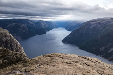 Norveç'te Stavenger minber kaya manzarası