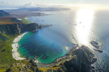 Norveç'te Bleik yakınlarındaki Matind Dağı'ndan drone manzaraları