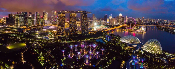 Vista della baia di Marina e del centro di Singapore dall'alto — Foto Stock