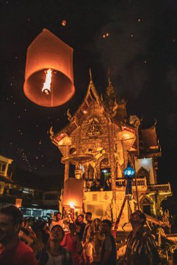 Fenerler festivali, Tayland Chiang Mai Yee Peng ve Loy Khratong