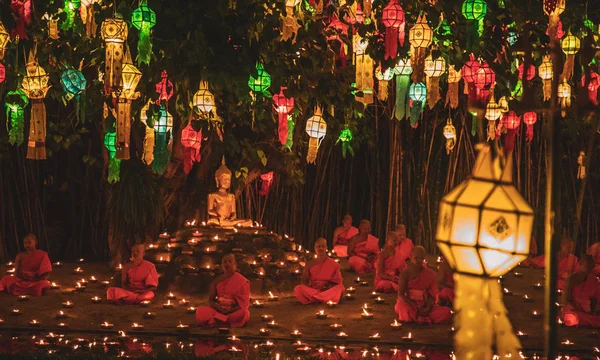 Lanterns festival, Yee Peng and Loy Khratong in Chiang Mai, Thailand — Stock Photo, Image