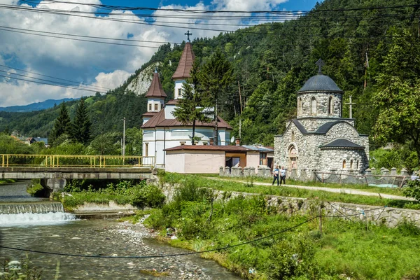 Doğu Avrupa Romanya'da Transfagarasan yol manzarası — Stok fotoğraf