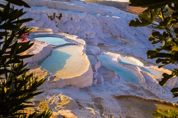 Pamukkale piscina terrazas en Hierapolis en Turquía — Foto de Stock