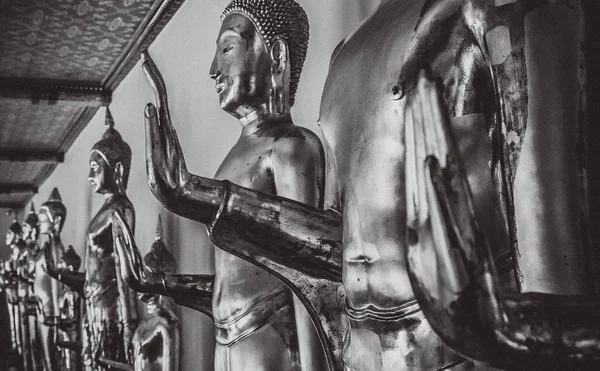 Vistas del templo de Wat Pho en Bangkok Tailandia —  Fotos de Stock