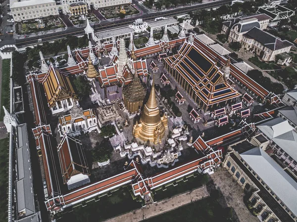 Templos de cima, Grand Palace, Wat Pho, Wat Arun, em Bangkok, Tailândia — Fotografia de Stock