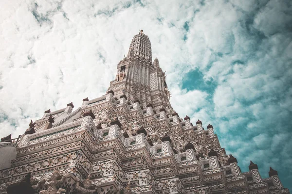 Utsikt över Wat Arun Temple i Bangkok Thailand — Stockfoto