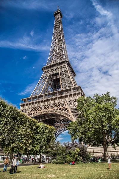 Vue sur la Tour Eiffel à Paris, France — Photo