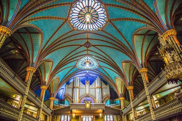 Cathédrale Notre-Dame de Montréal au Canada — Photo